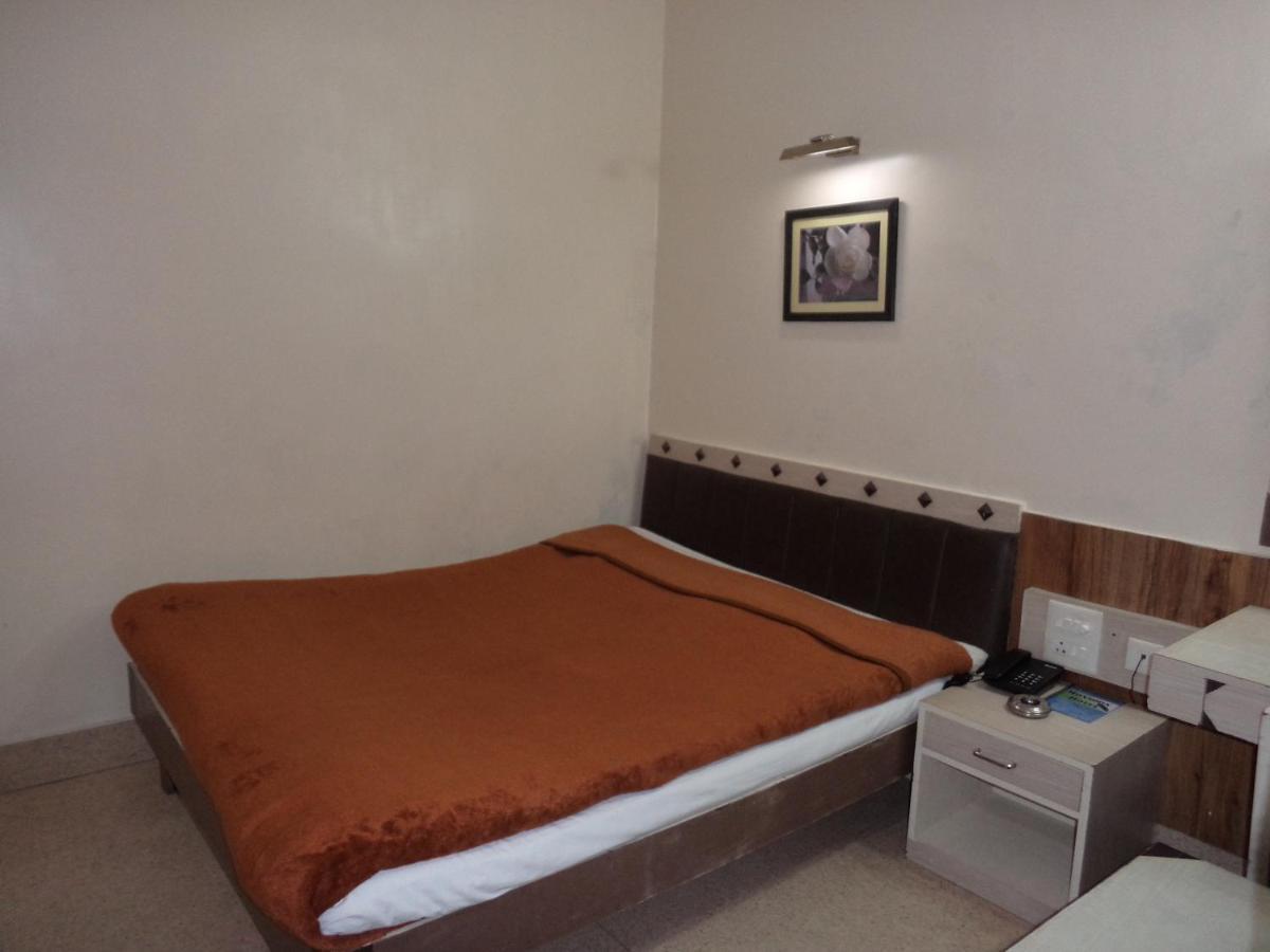 Hotel Monsoon Shillong Exterior foto
